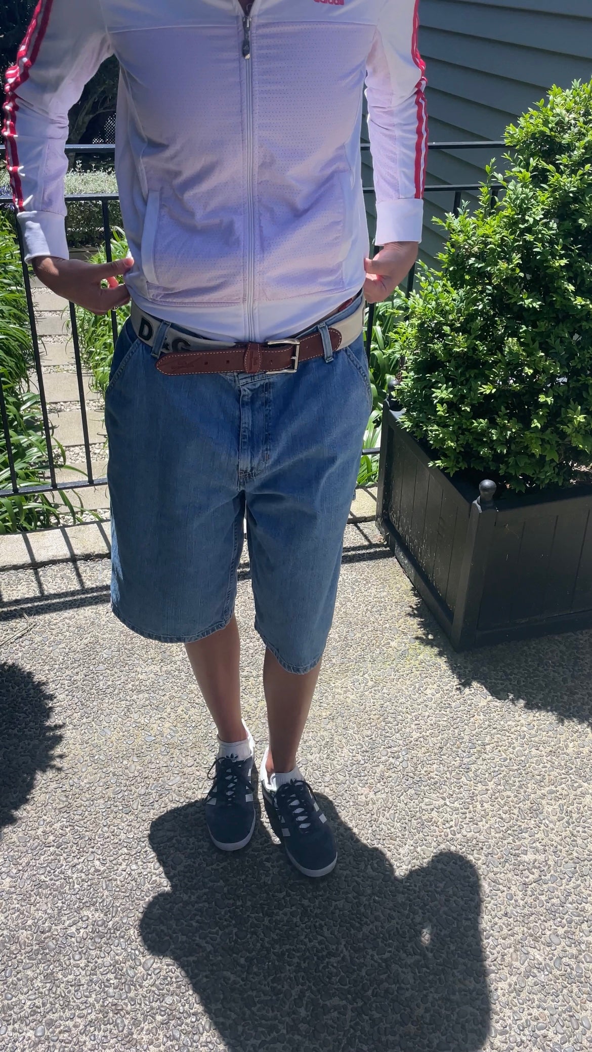 Tommy H Light Wash Jorts